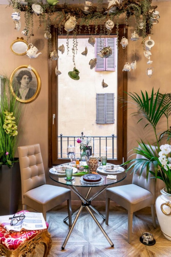 051 Room & Breakfast image 26
